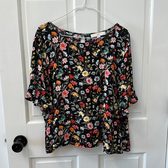 LOFT Tops - Loft blouse